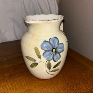 Pflatzgraff Antique Garden Large 2.5 Qt. Pitcher Vintage